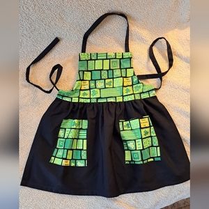Handmade Child's Apron ~ St Pat's Day